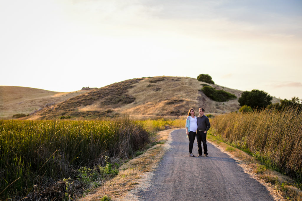 maternity photos at coyote hills
